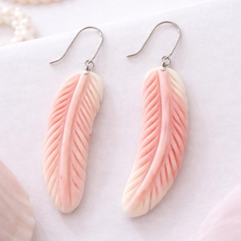 Pink Conch Shell Feather Design Dangle Earrings Set in .925 Sterling Silver